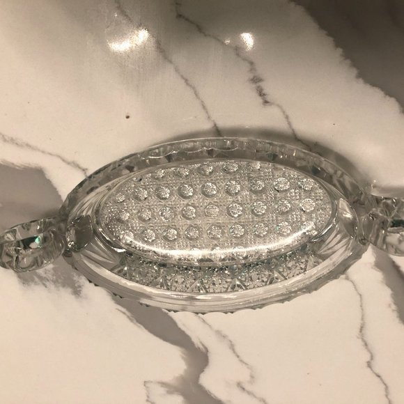 Imperial Vintage 1937 Nucut Glass Crystal Two Handled #495 Nut Dish - Picture 3 of 4